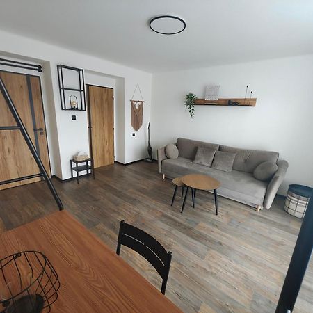 Apartman Opava S Parkovanim Exterior foto
