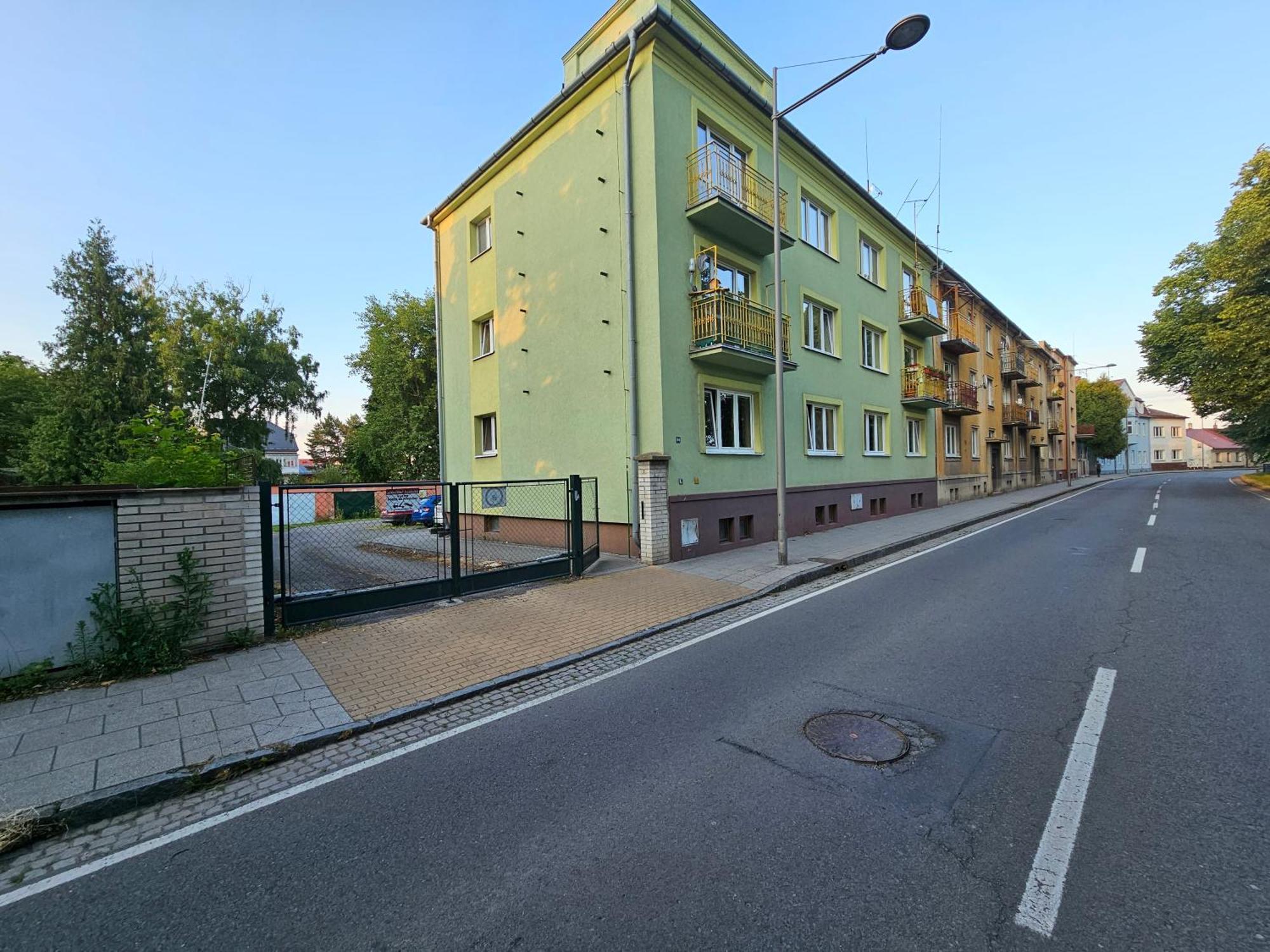 Apartman Opava S Parkovanim Exterior foto